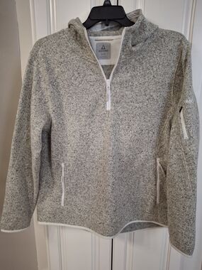 Ascend Heathered Light Gray Quarter-Zip Hoodie Nwot